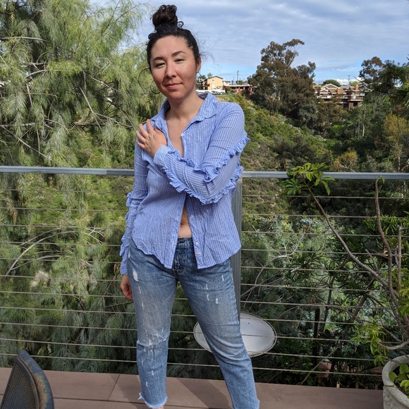 Rails Ruffle Button-Up - Picture 1 of 4